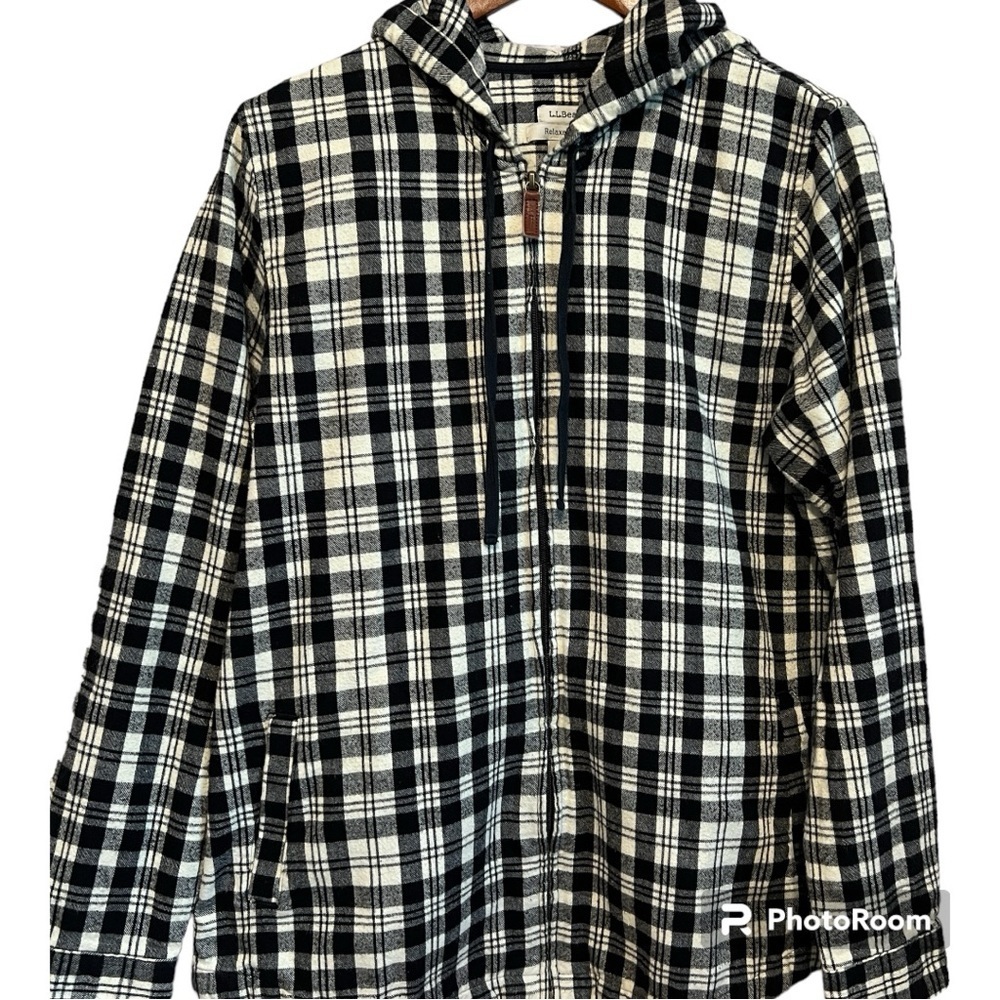 LL Bean Unisex Relaxed Fit Full Zip Flannel Plaid Hooded Jacket Size Medium